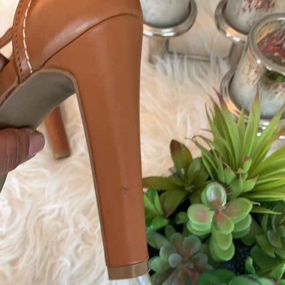 G By Guess Women’s Ankle Strap High Heels Shoes Size 6 - Picture 7 of 12